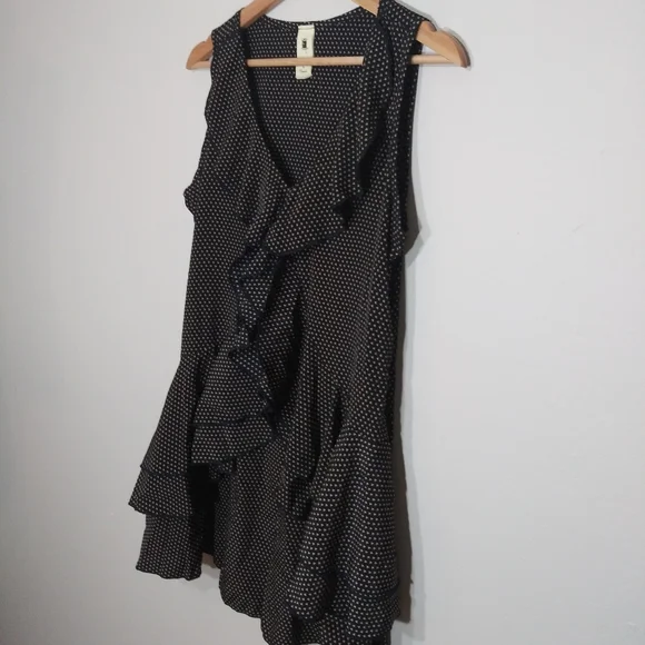 Needle & Thread Ruffle Dress Triangle Pattern Size Small - Picture 3 of 9